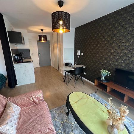 Le Trendy Appartement Cesson-Sévigné Buitenkant foto